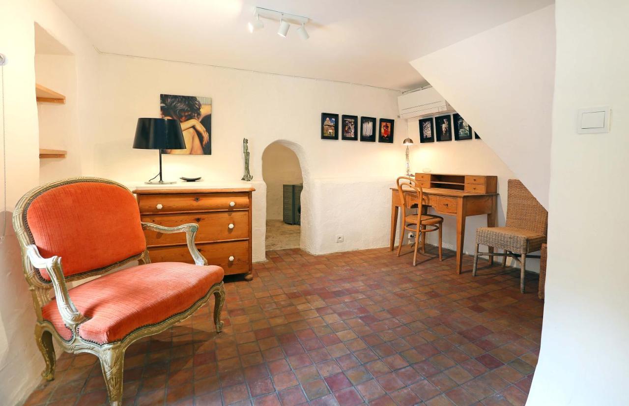 La Petite Maison De Gordes 2 Nuits Minimum Dış mekan fotoğraf